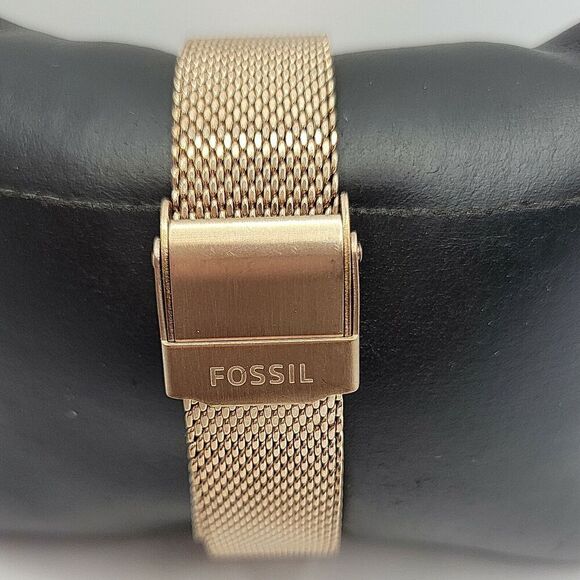 FOSSIL HUTTON BQ3492 Women's Gold Stainless Steel Analog Pink Dial Watch BC339 - Picture 5 of 10